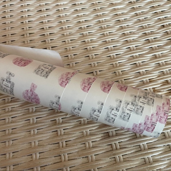 Authentic Chanel Wrapping Paper - Picture 3 of 4